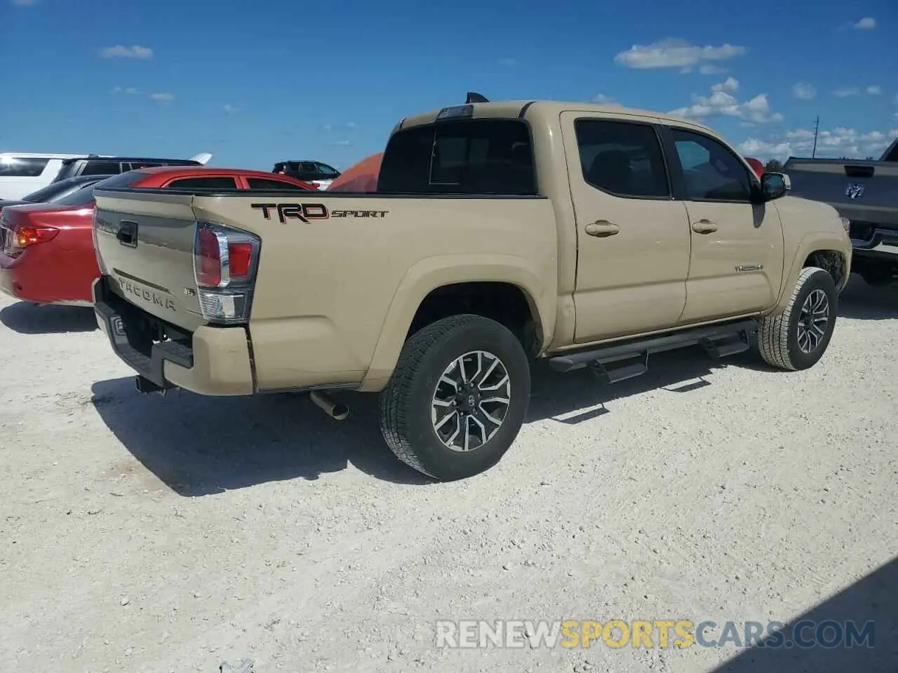 3 Photograph of a damaged car 3TMAZ5CN5LM124958 TOYOTA TACOMA 2020