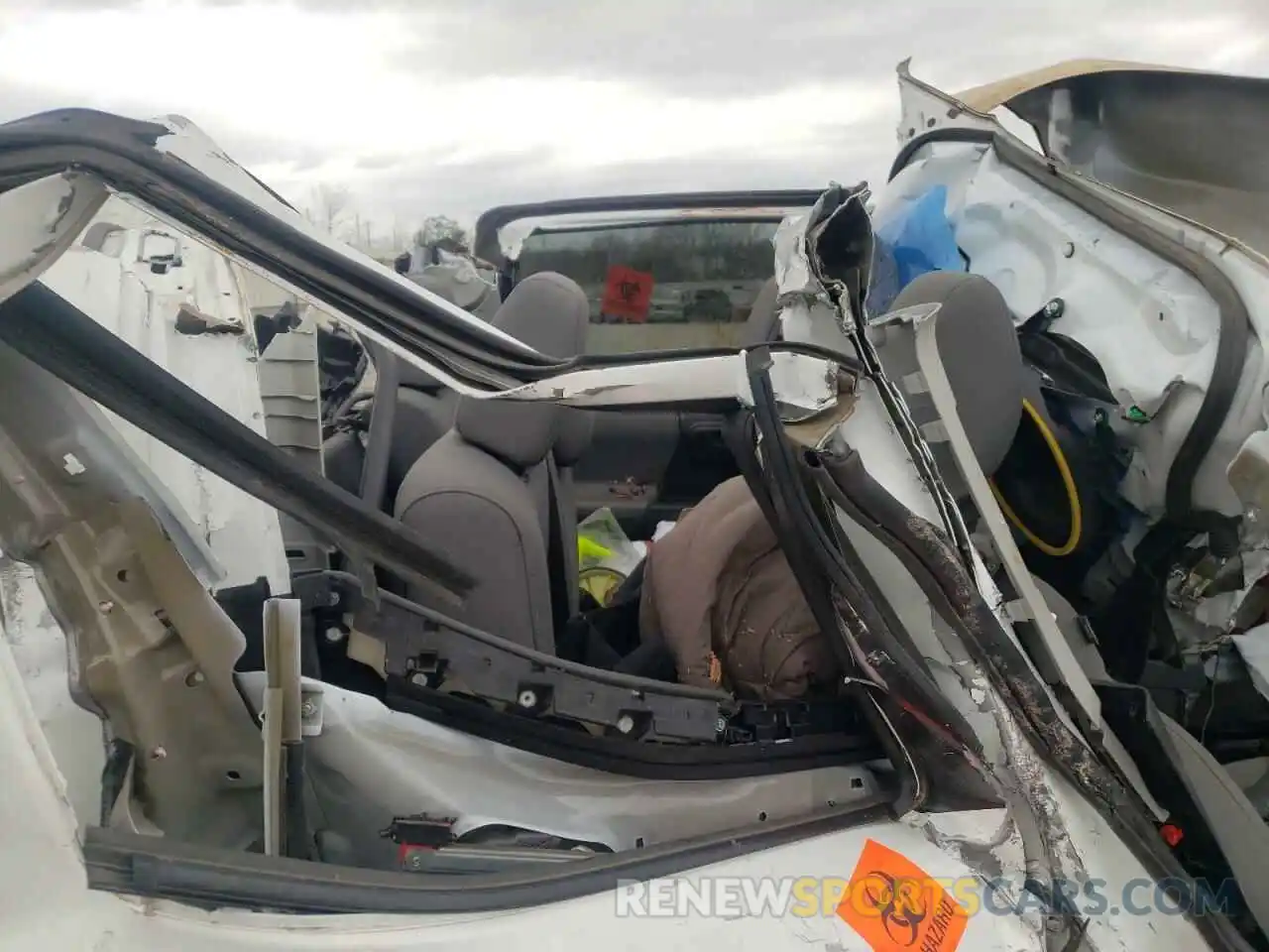 6 Photograph of a damaged car 3TMAZ5CN5LM126676 TOYOTA TACOMA 2020