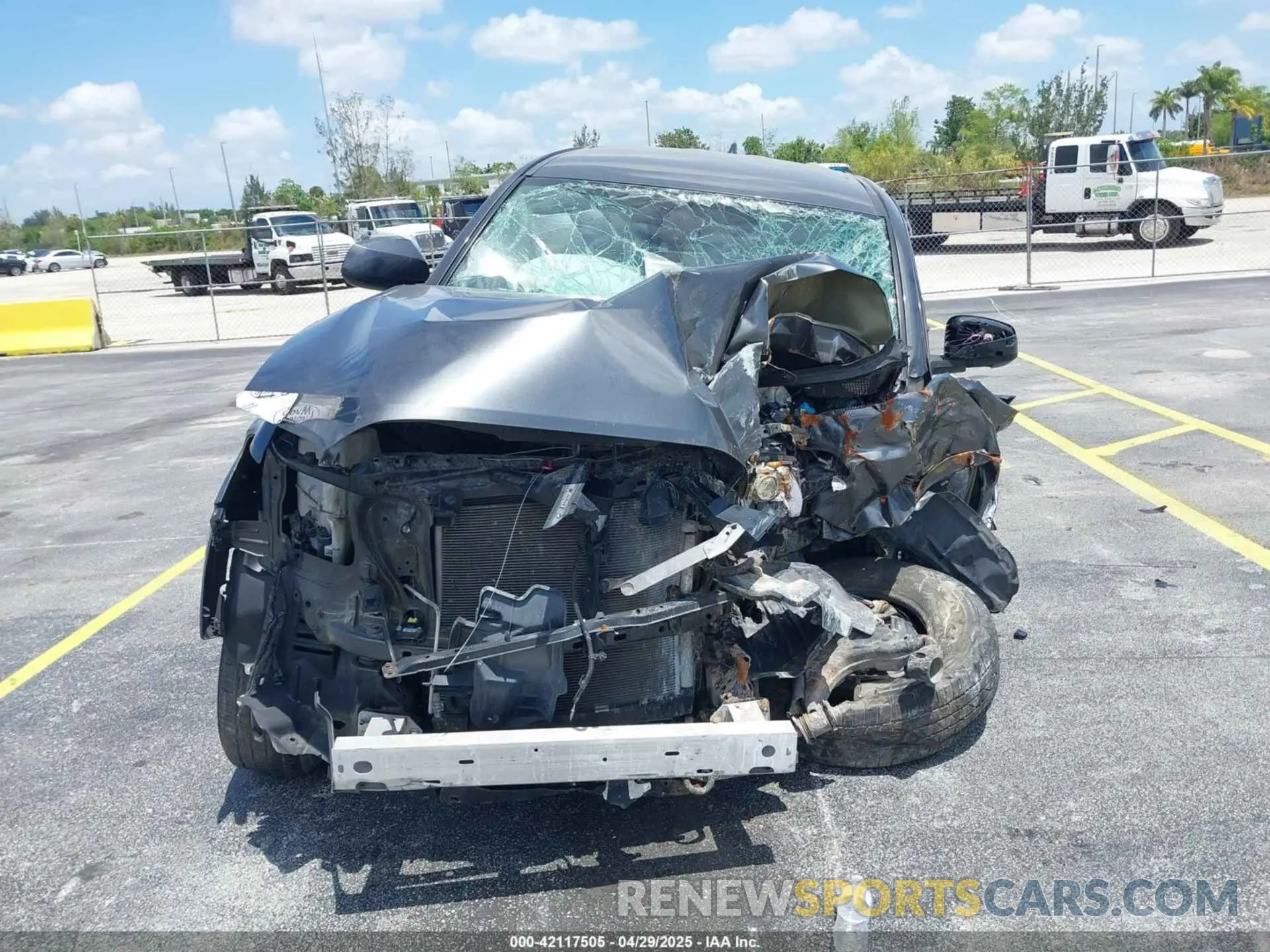 11 Photograph of a damaged car 3TMAZ5CN6LM128663 TOYOTA TACOMA 2020