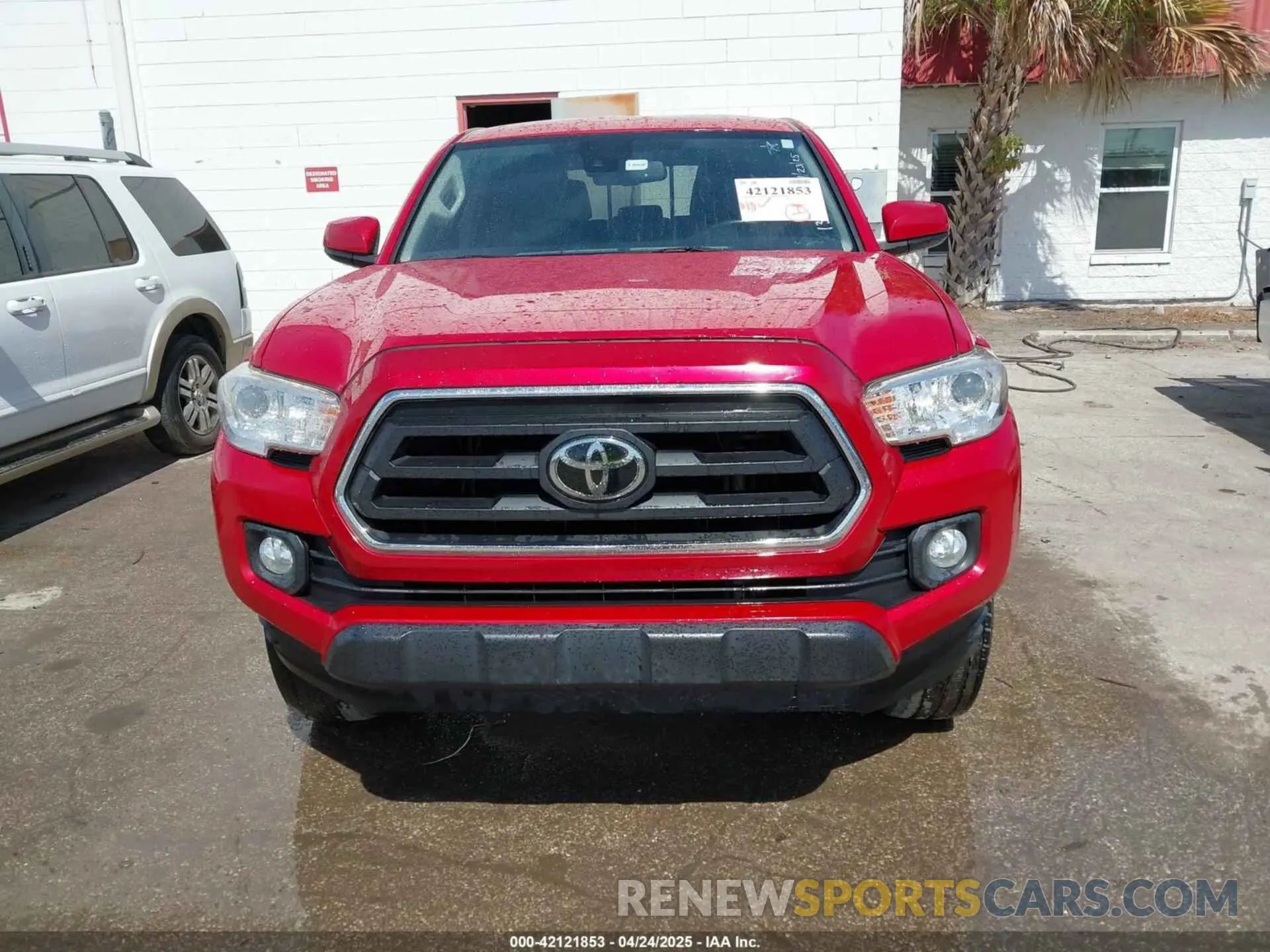 12 Photograph of a damaged car 3TMAZ5CN6LM134401 TOYOTA TACOMA 2020
