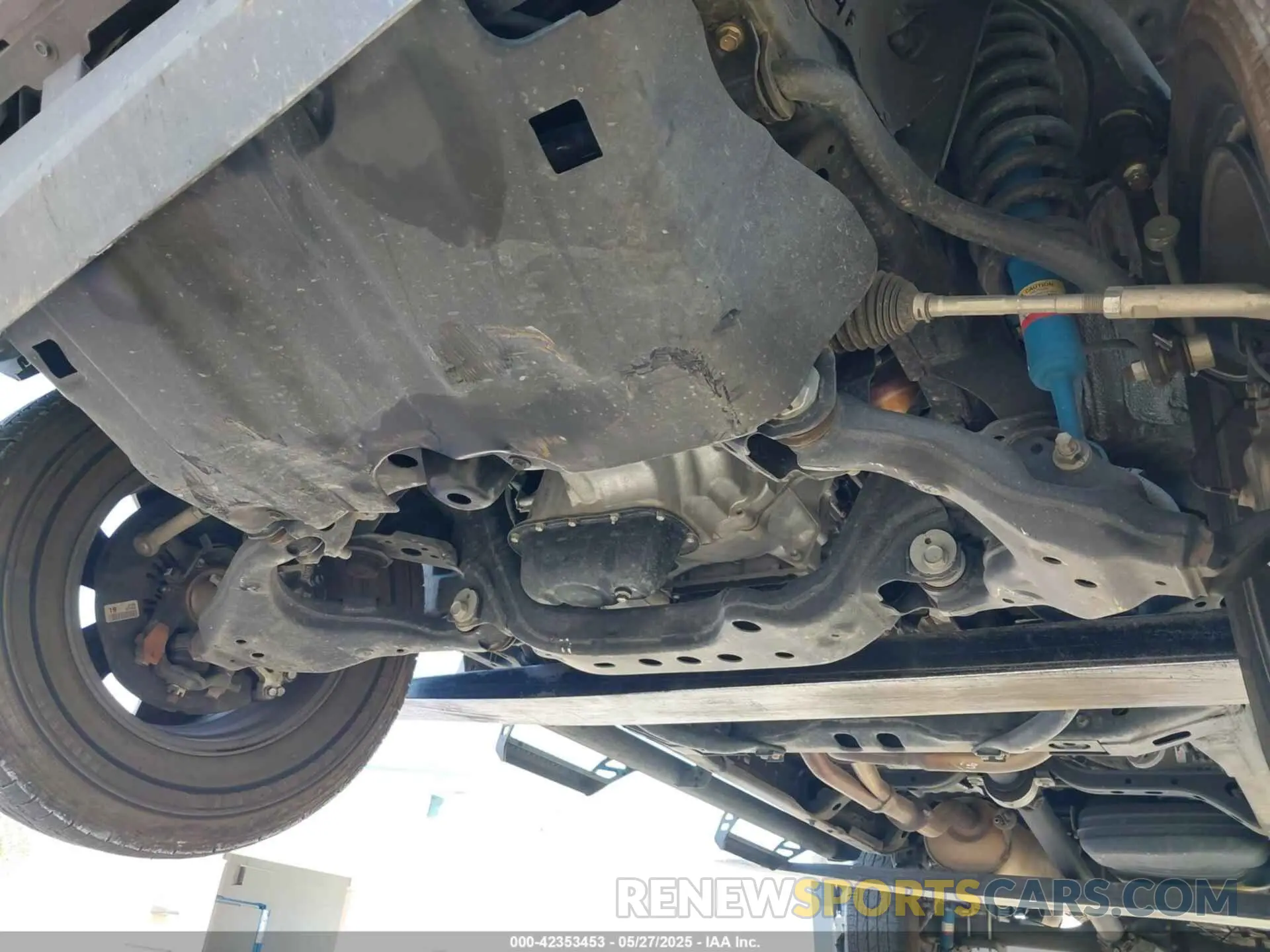 21 Photograph of a damaged car 3TMAZ5CN6LM138383 TOYOTA TACOMA 2020