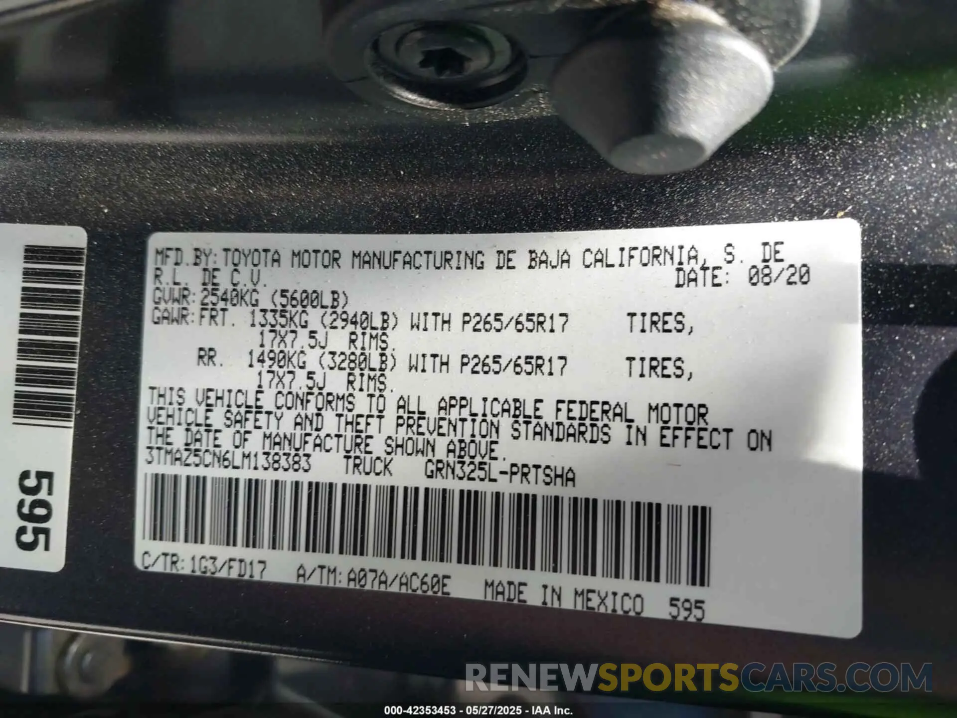 9 Photograph of a damaged car 3TMAZ5CN6LM138383 TOYOTA TACOMA 2020