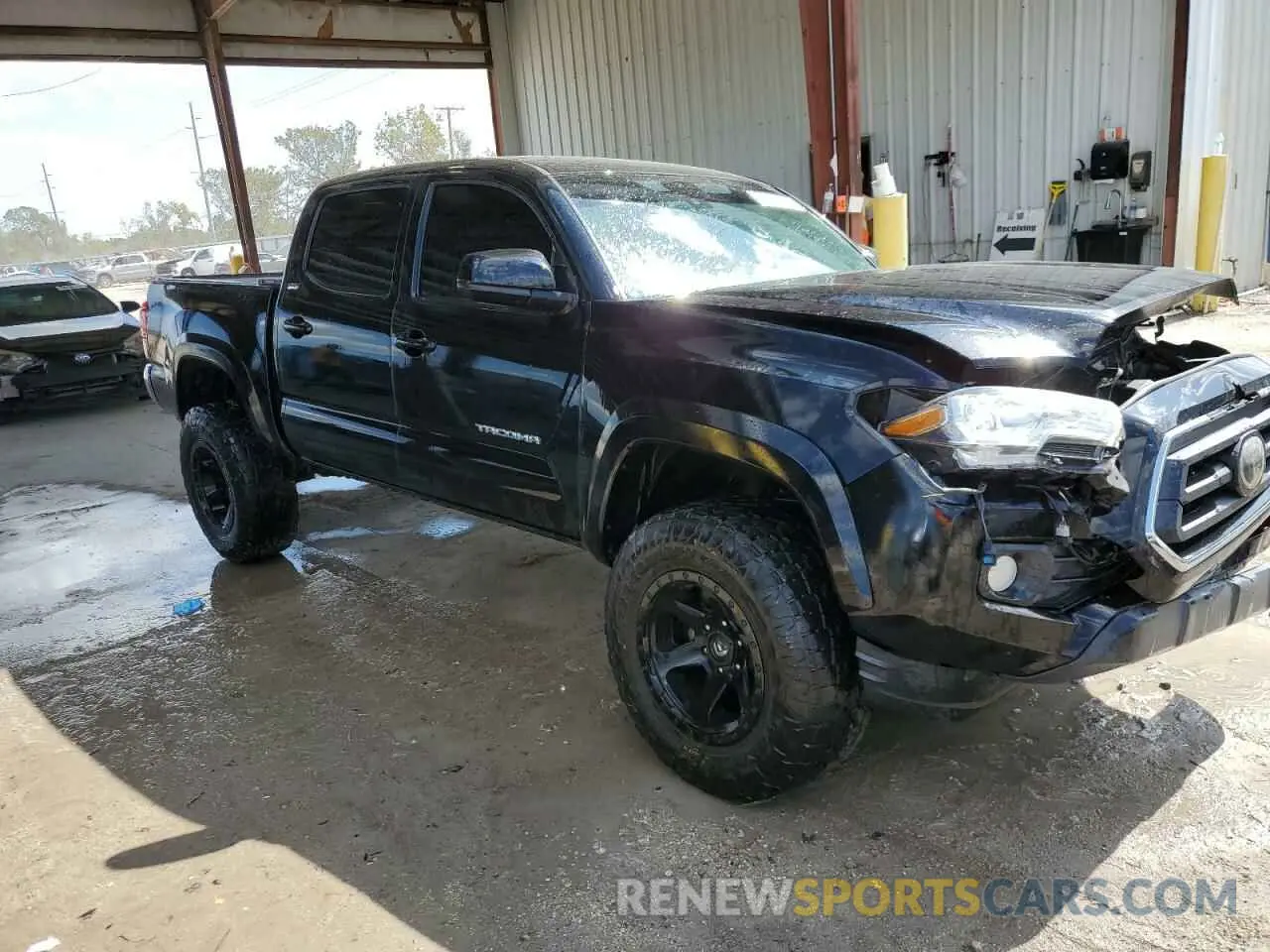 4 Photograph of a damaged car 3TMAZ5CN7LM120507 TOYOTA TACOMA 2020
