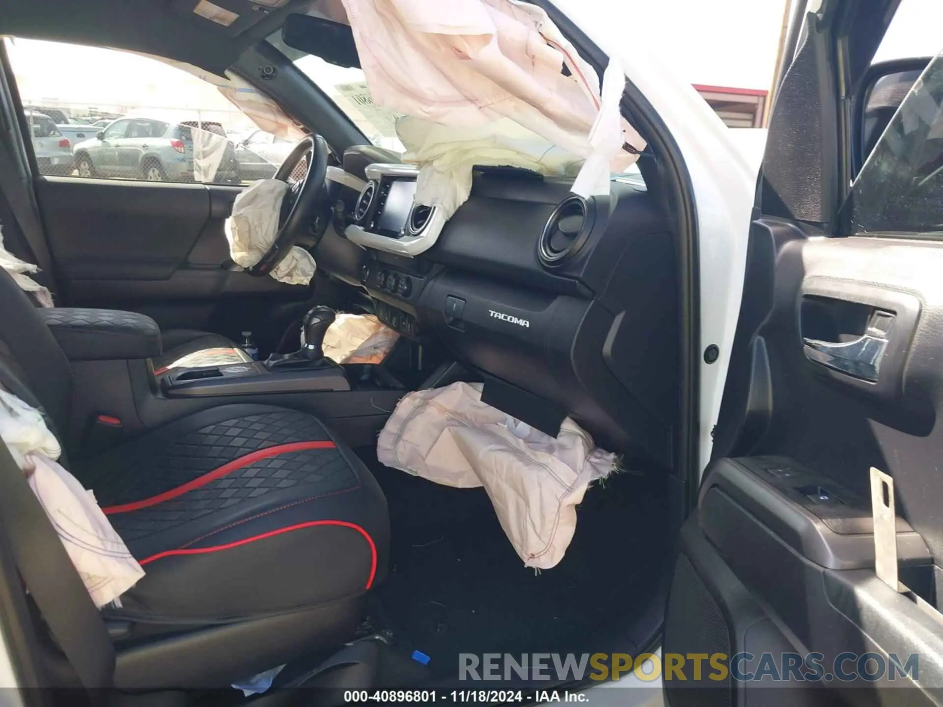 5 Photograph of a damaged car 3TMAZ5CN7LM133791 TOYOTA TACOMA 2020