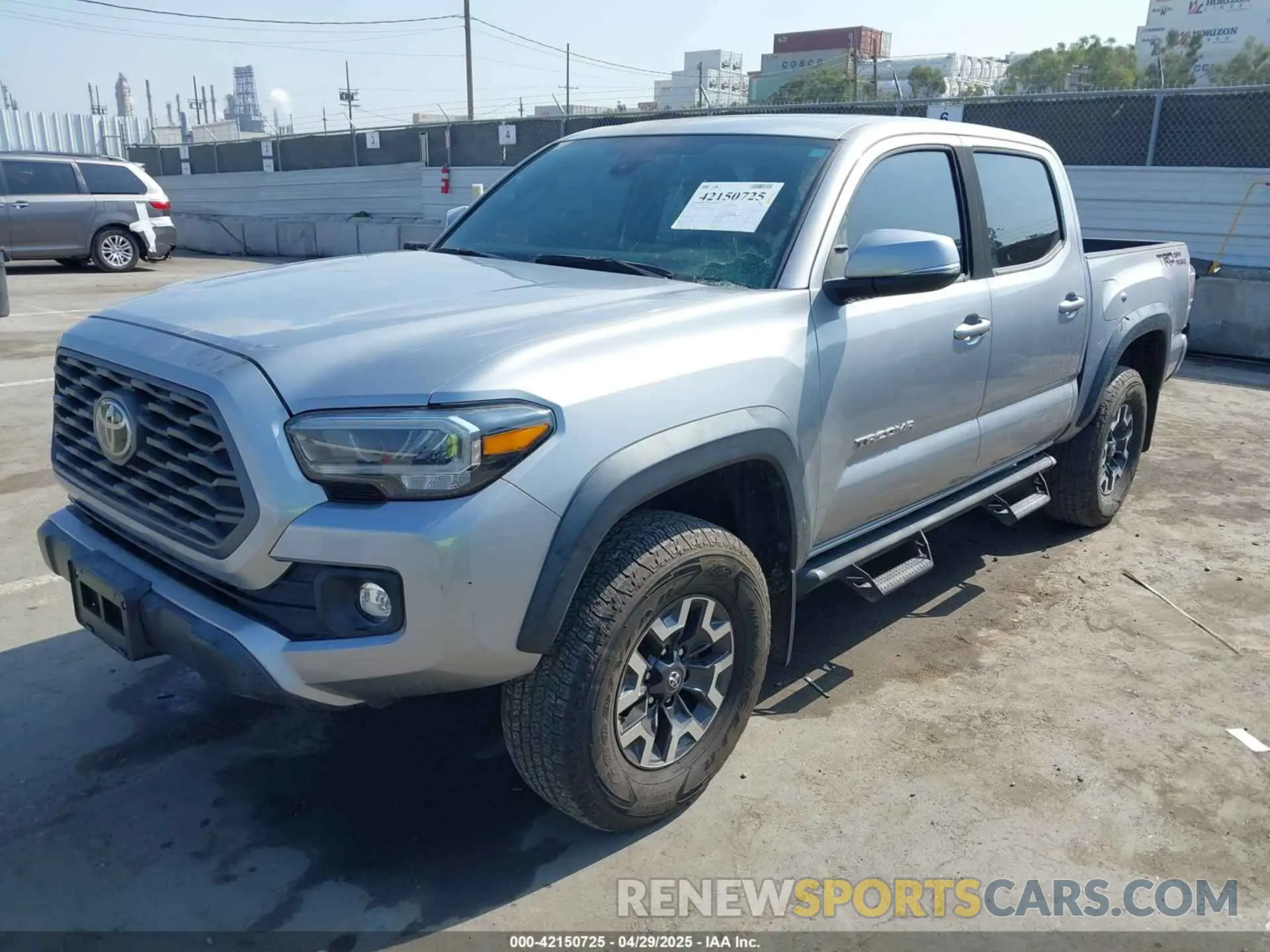 2 Photograph of a damaged car 3TMAZ5CN7LM138859 TOYOTA TACOMA 2020