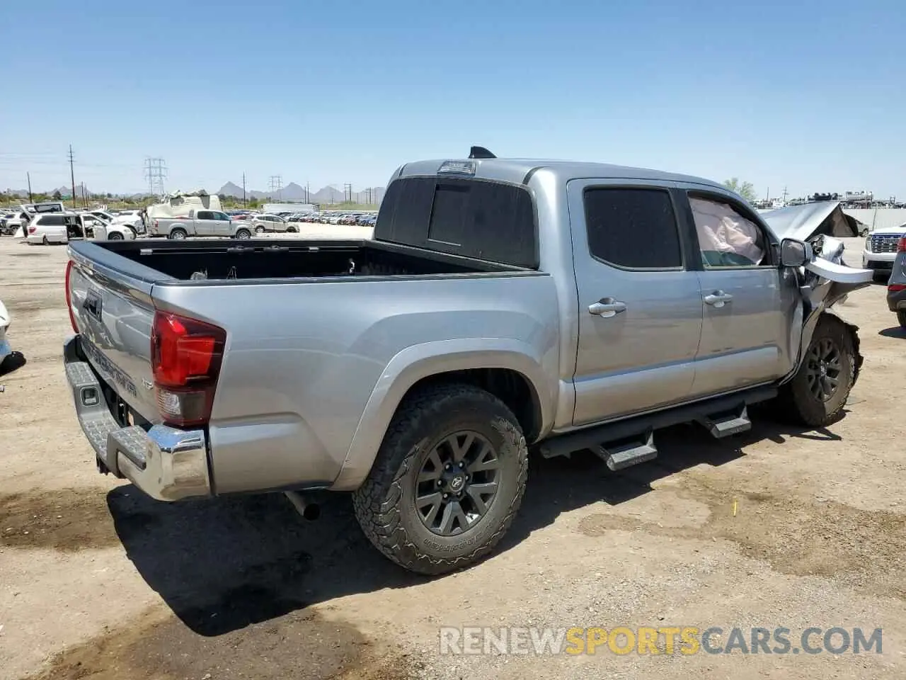 3 Photograph of a damaged car 3TMAZ5CN8LM122525 TOYOTA TACOMA 2020