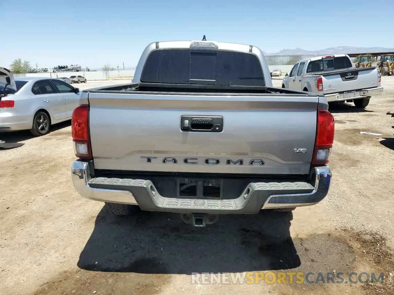 6 Photograph of a damaged car 3TMAZ5CN8LM122525 TOYOTA TACOMA 2020