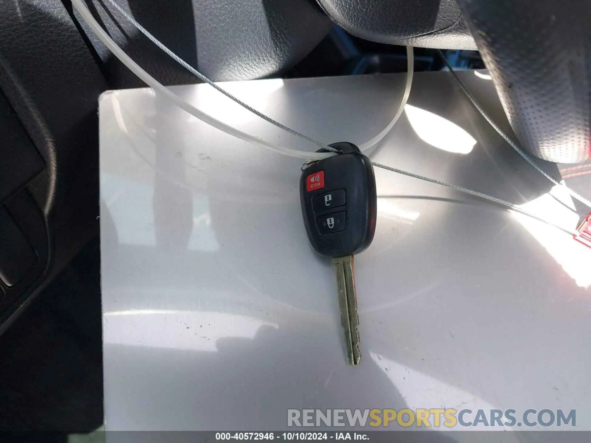 11 Photograph of a damaged car 3TMAZ5CN8LM133511 TOYOTA TACOMA 2020