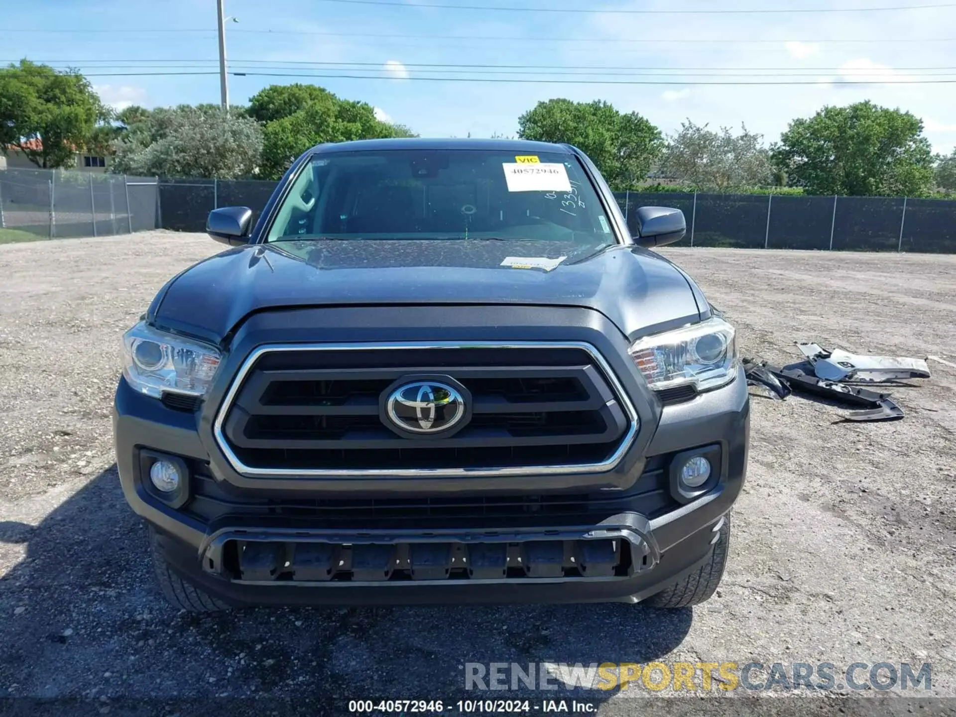 13 Photograph of a damaged car 3TMAZ5CN8LM133511 TOYOTA TACOMA 2020