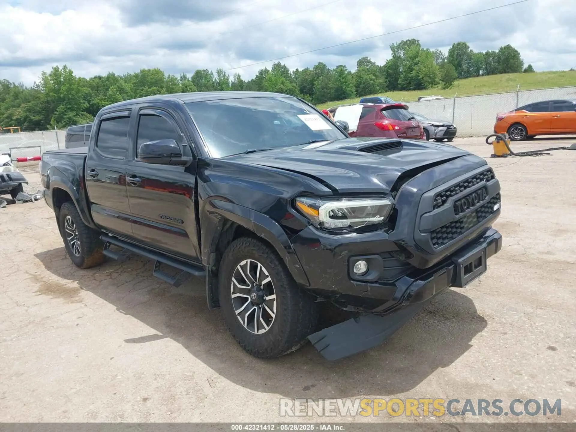6 Photograph of a damaged car 3TMAZ5CN8LM138501 TOYOTA TACOMA 2020