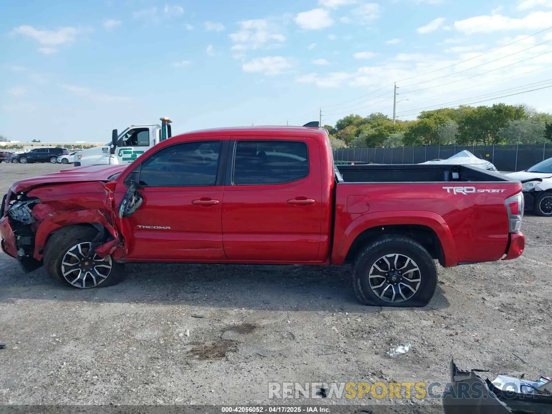 13 Photograph of a damaged car 3TMAZ5CN9LM120752 TOYOTA TACOMA 2020
