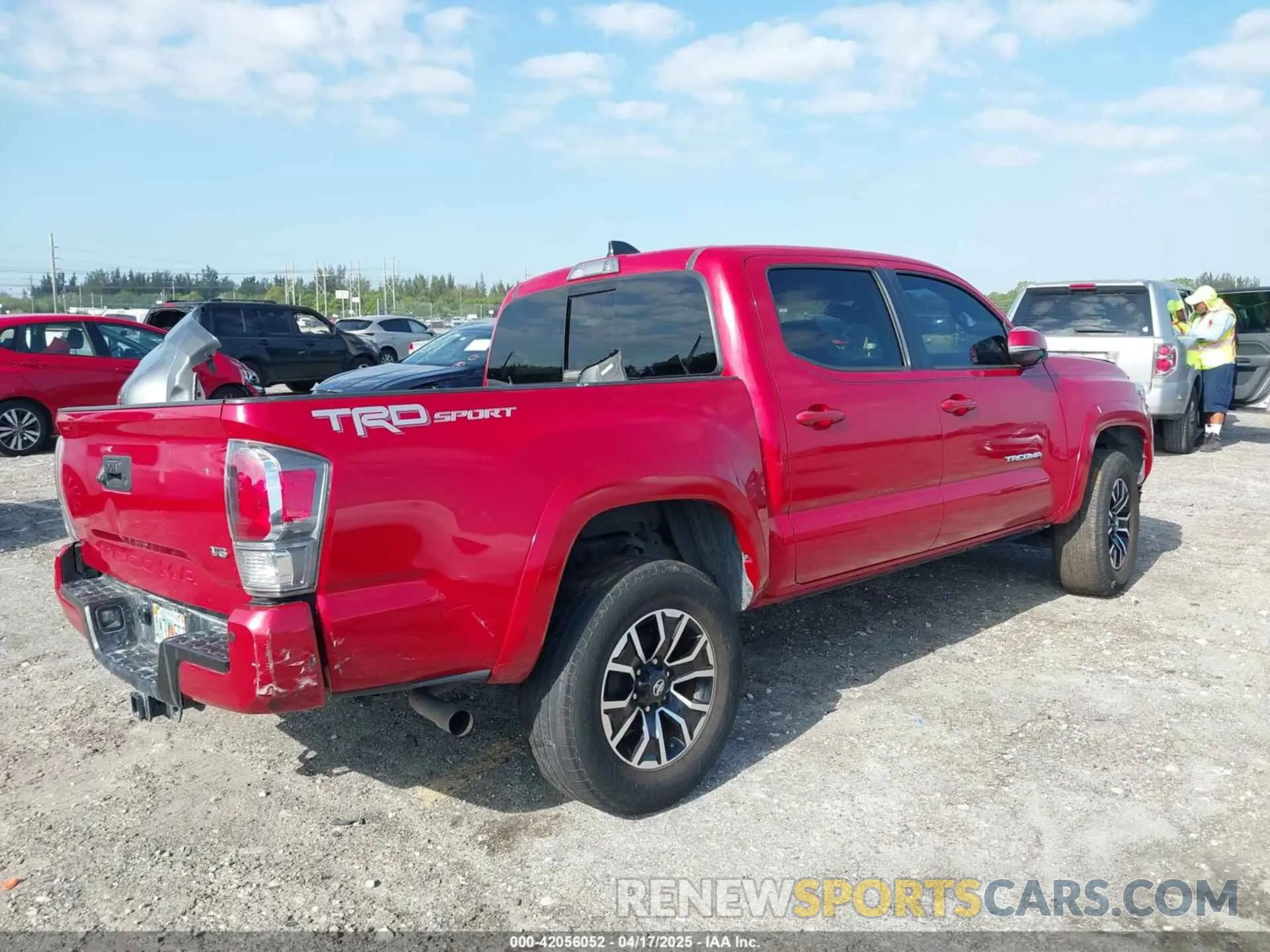 4 Photograph of a damaged car 3TMAZ5CN9LM120752 TOYOTA TACOMA 2020