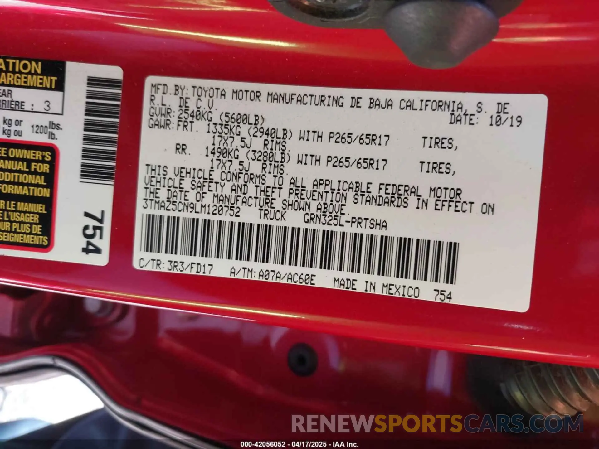 9 Photograph of a damaged car 3TMAZ5CN9LM120752 TOYOTA TACOMA 2020