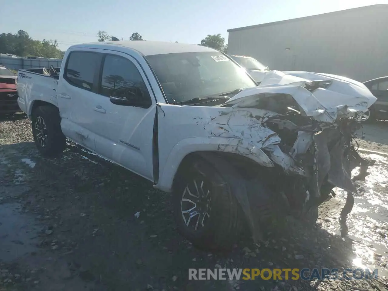 4 Photograph of a damaged car 3TMAZ5CN9LM123408 TOYOTA TACOMA 2020