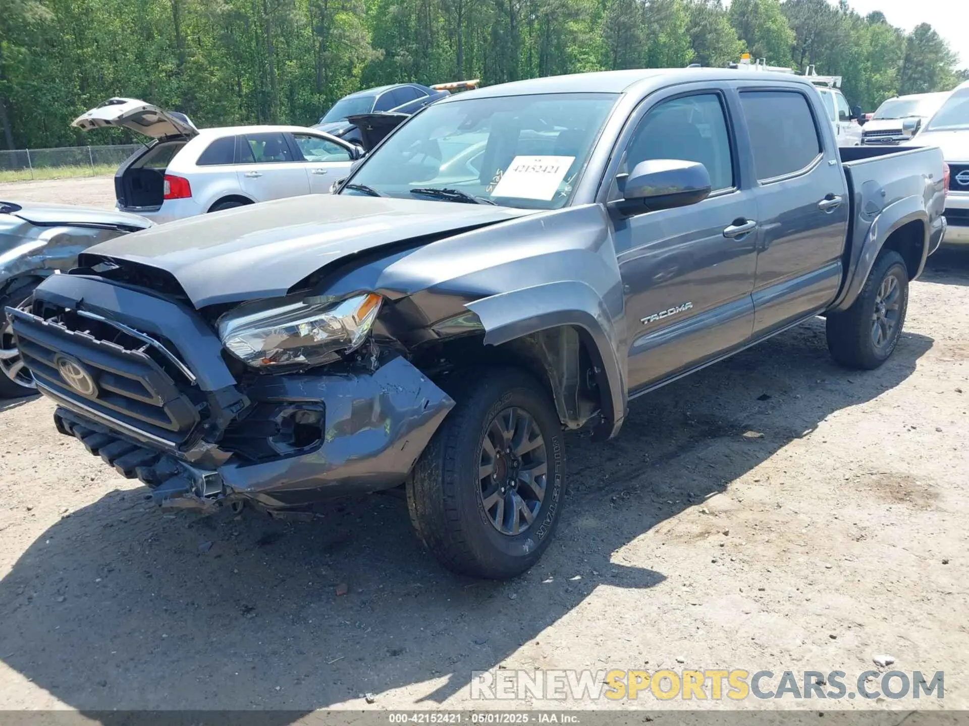 2 Photograph of a damaged car 3TMAZ5CNXLM123305 TOYOTA TACOMA 2020