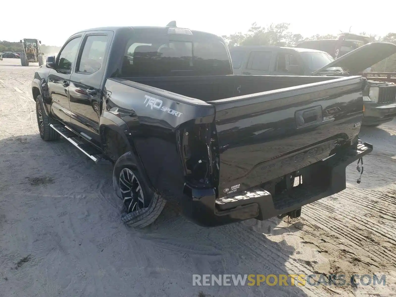 3 Photograph of a damaged car 3TMAZ5CNXLM123353 TOYOTA TACOMA 2020