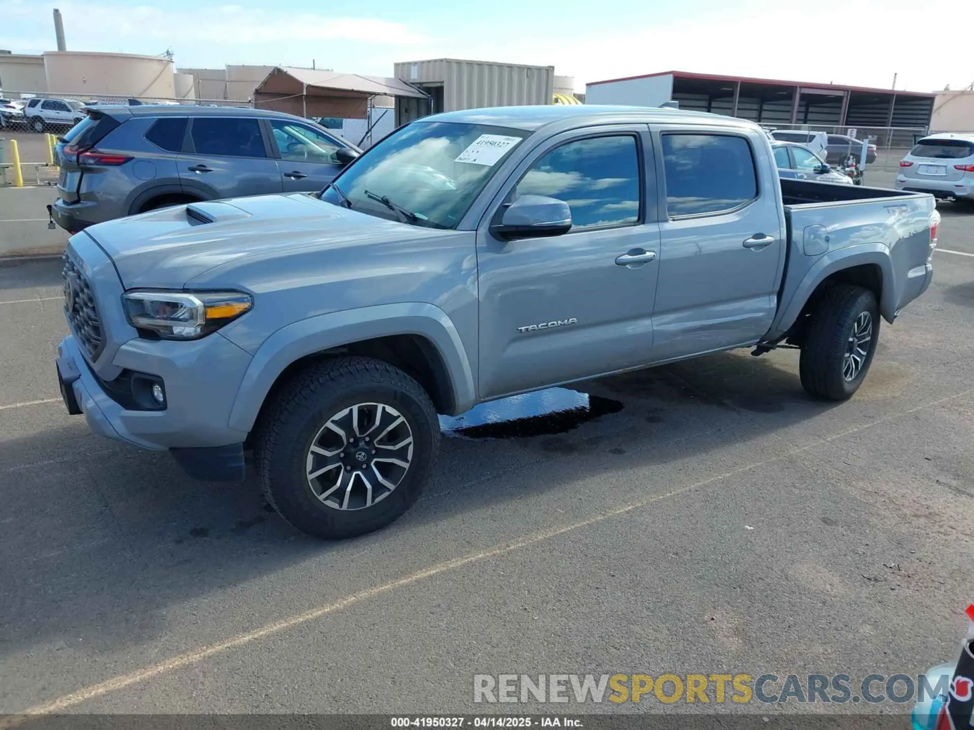 2 Photograph of a damaged car 3TMAZ5CNXLM136958 TOYOTA TACOMA 2020