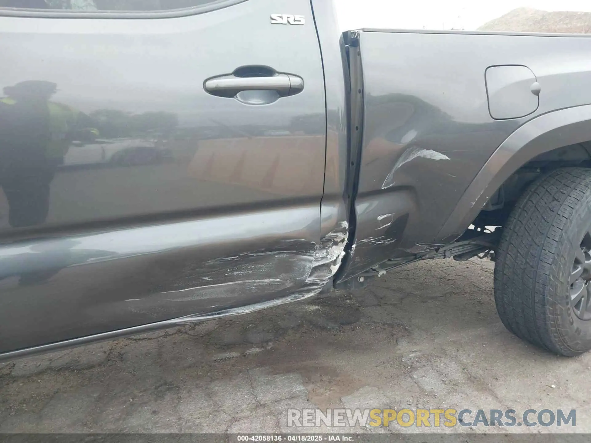 6 Photograph of a damaged car 3TMBZ5DN3LM027311 TOYOTA TACOMA 2020