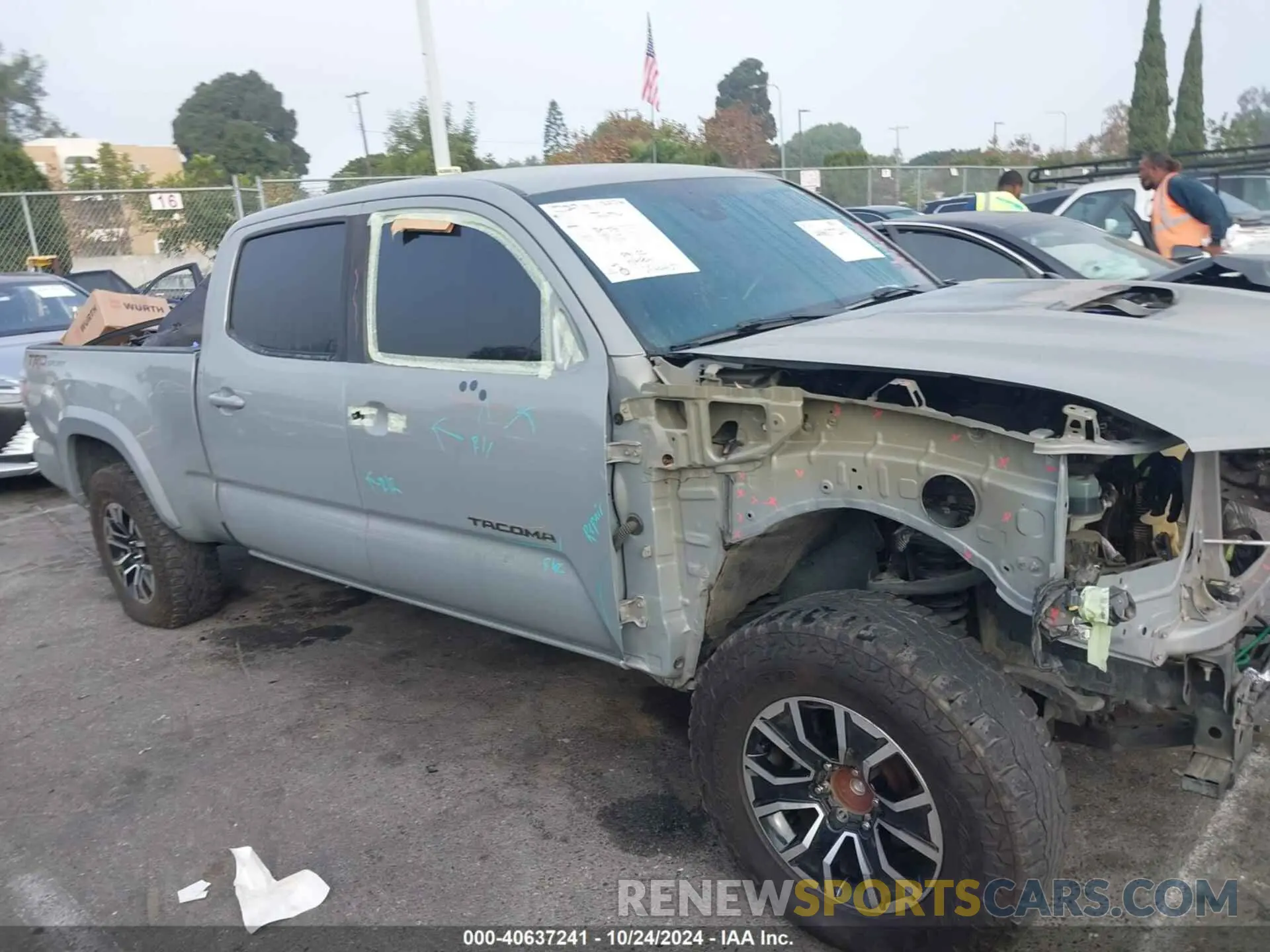 13 Photograph of a damaged car 3TMBZ5DN4LM023820 TOYOTA TACOMA 2020