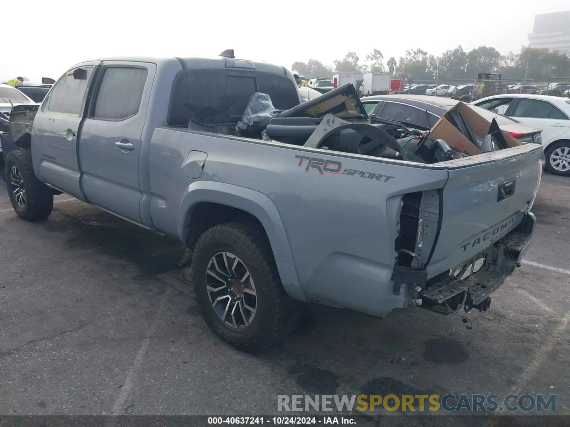 3 Photograph of a damaged car 3TMBZ5DN4LM023820 TOYOTA TACOMA 2020