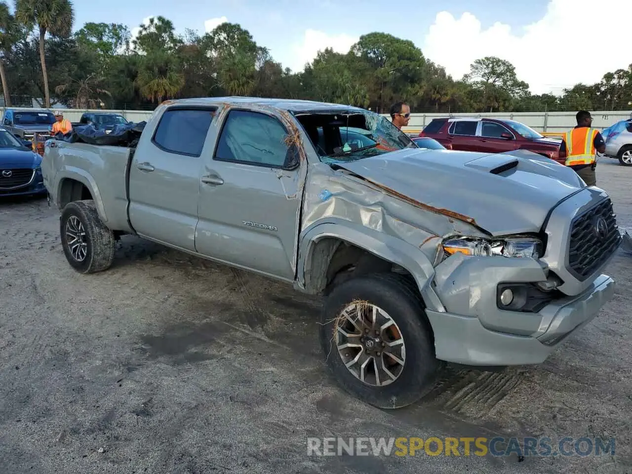 4 Photograph of a damaged car 3TMBZ5DN9LM024803 TOYOTA TACOMA 2020