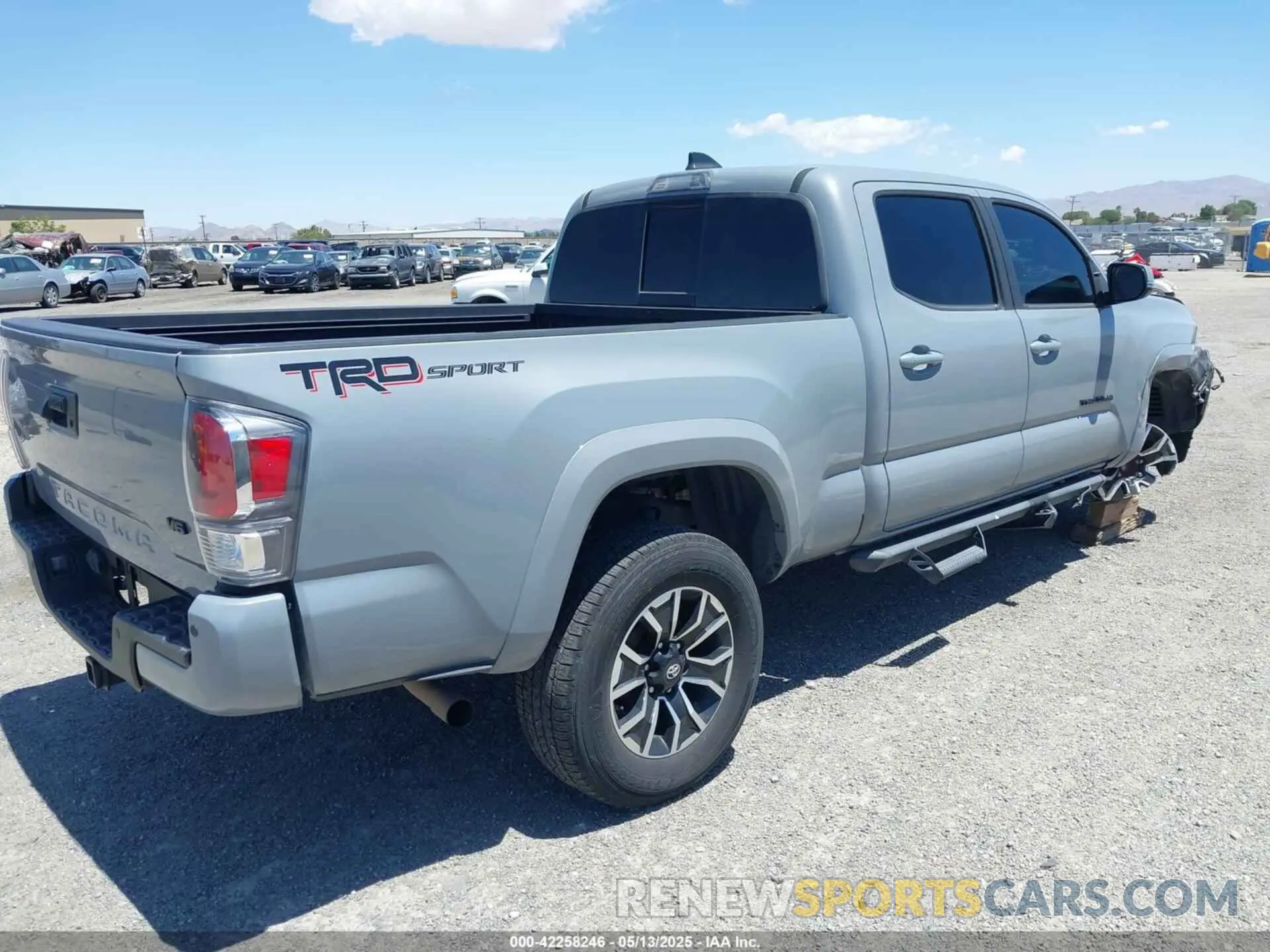 4 Photograph of a damaged car 3TMBZ5DN9LM027314 TOYOTA TACOMA 2020