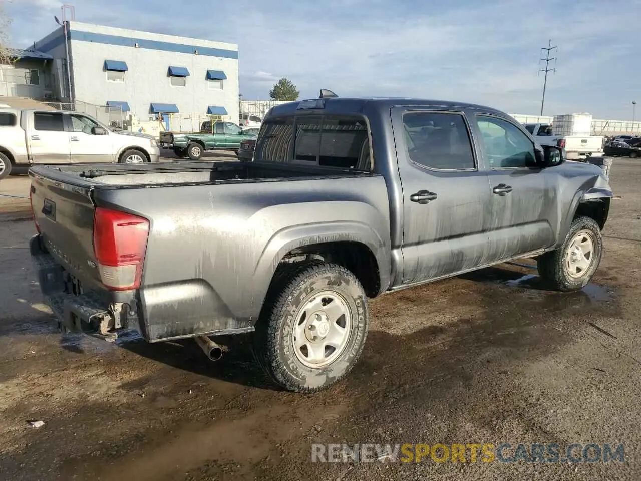 3 Photograph of a damaged car 3TMCZ5AN0LM328336 TOYOTA TACOMA 2020
