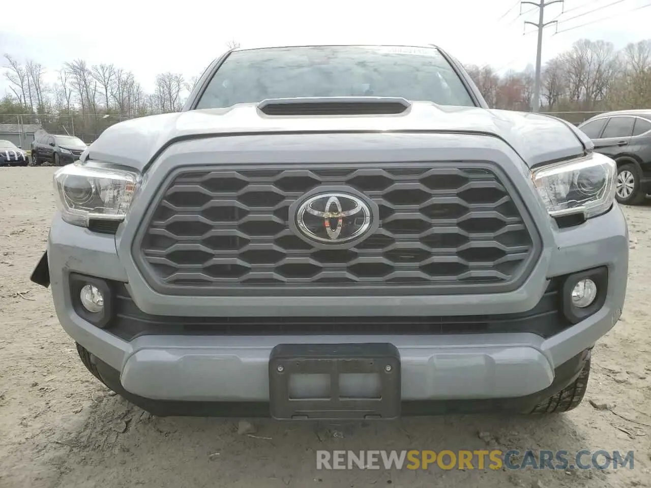 5 Photograph of a damaged car 3TMCZ5AN0LM336663 TOYOTA TACOMA 2020