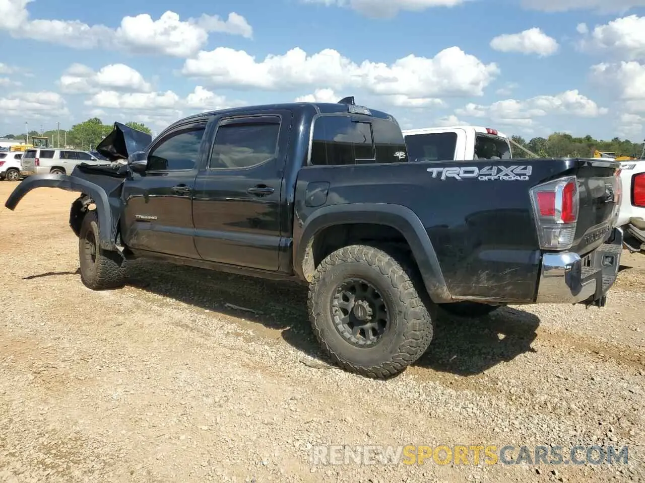 2 Photograph of a damaged car 3TMCZ5AN0LM338400 TOYOTA TACOMA 2020