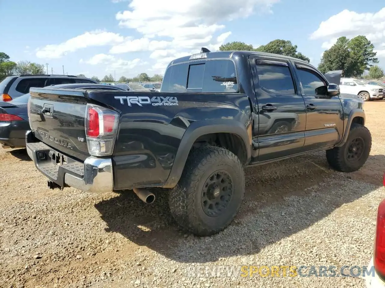 3 Photograph of a damaged car 3TMCZ5AN0LM338400 TOYOTA TACOMA 2020