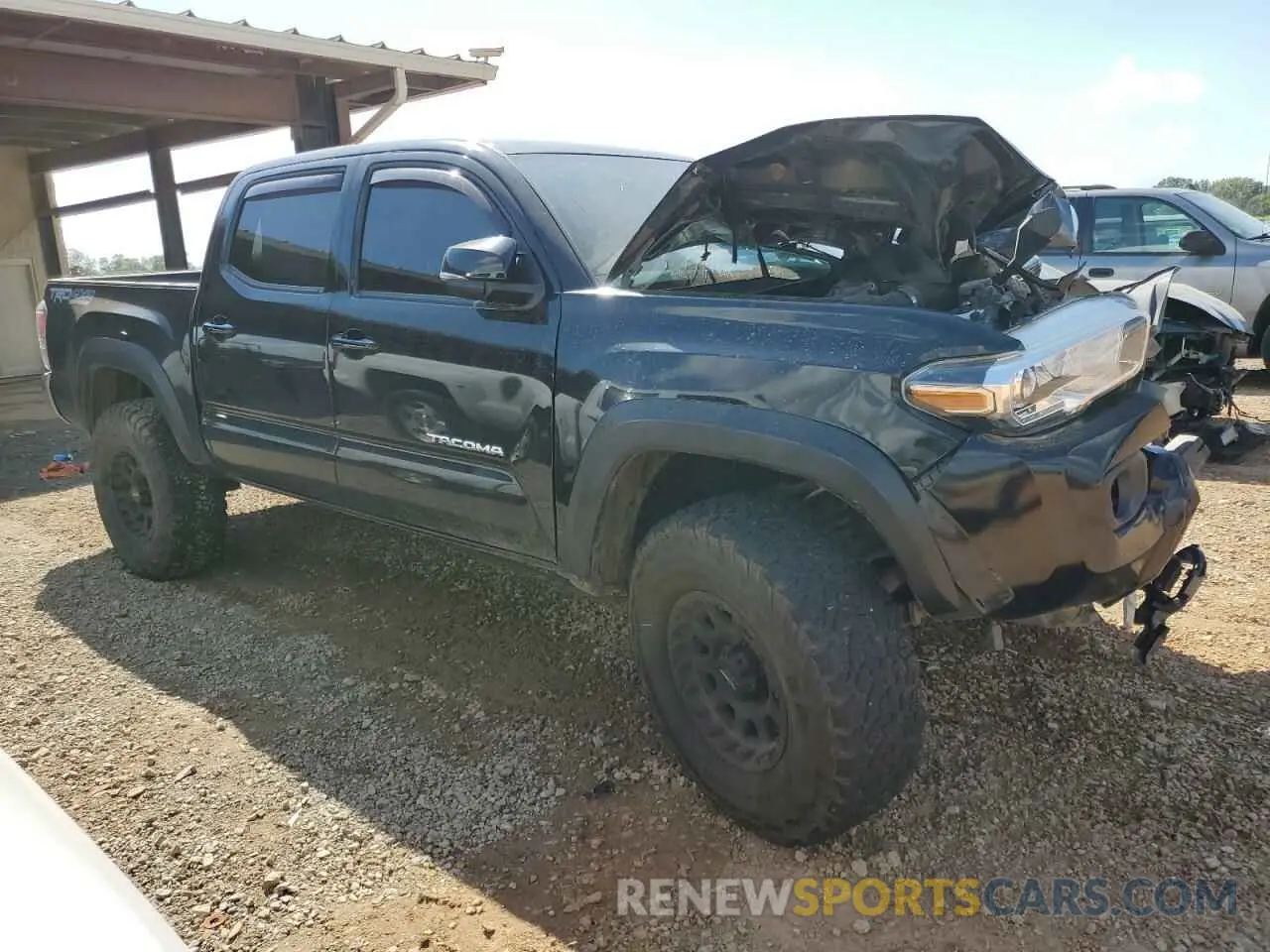 4 Photograph of a damaged car 3TMCZ5AN0LM338400 TOYOTA TACOMA 2020