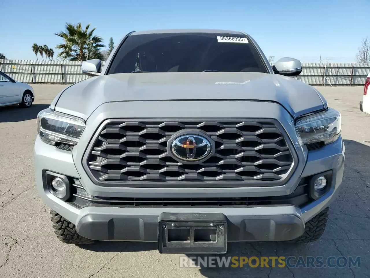 5 Photograph of a damaged car 3TMCZ5AN0LM349817 TOYOTA TACOMA 2020