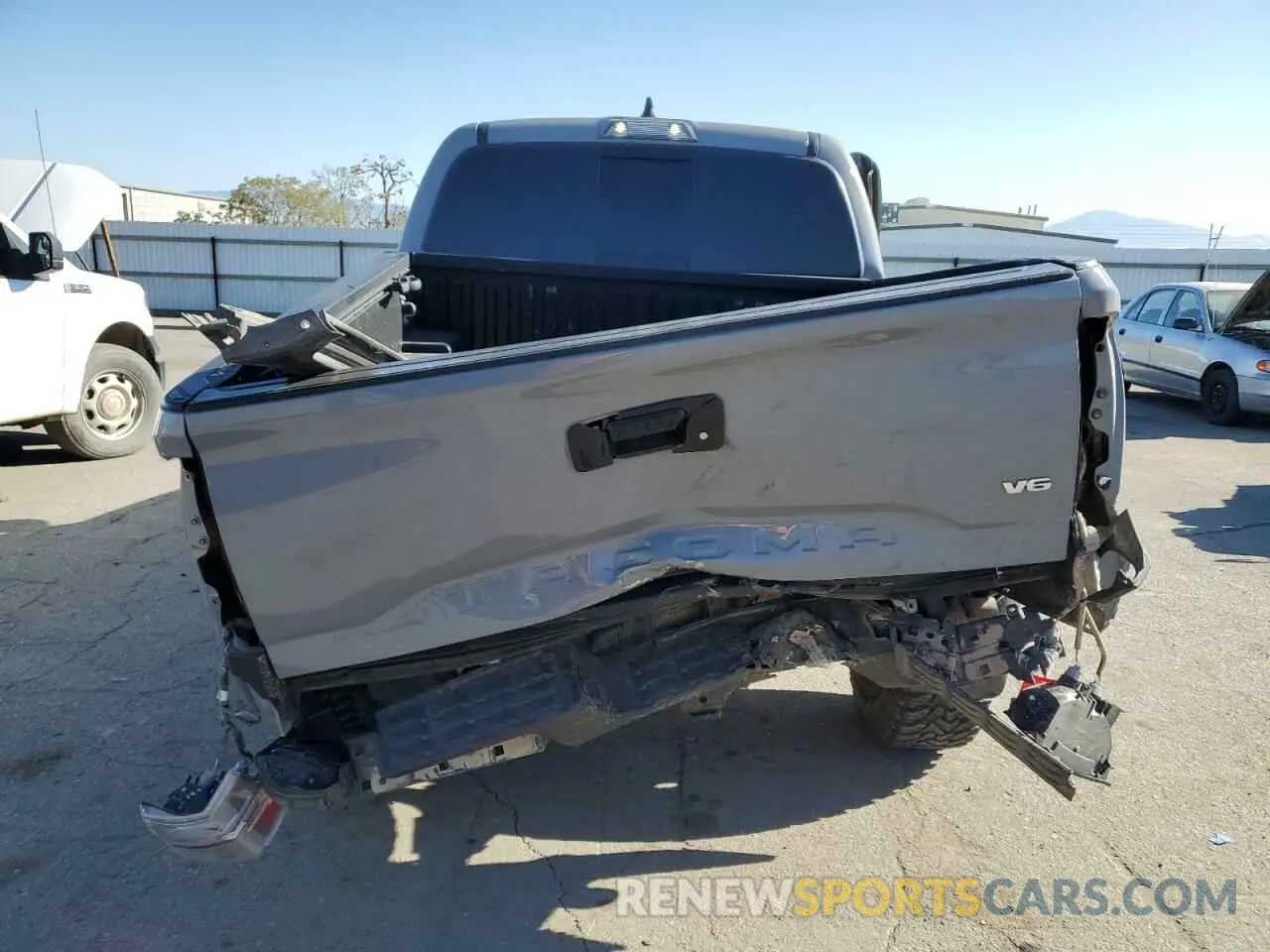 6 Photograph of a damaged car 3TMCZ5AN0LM349817 TOYOTA TACOMA 2020