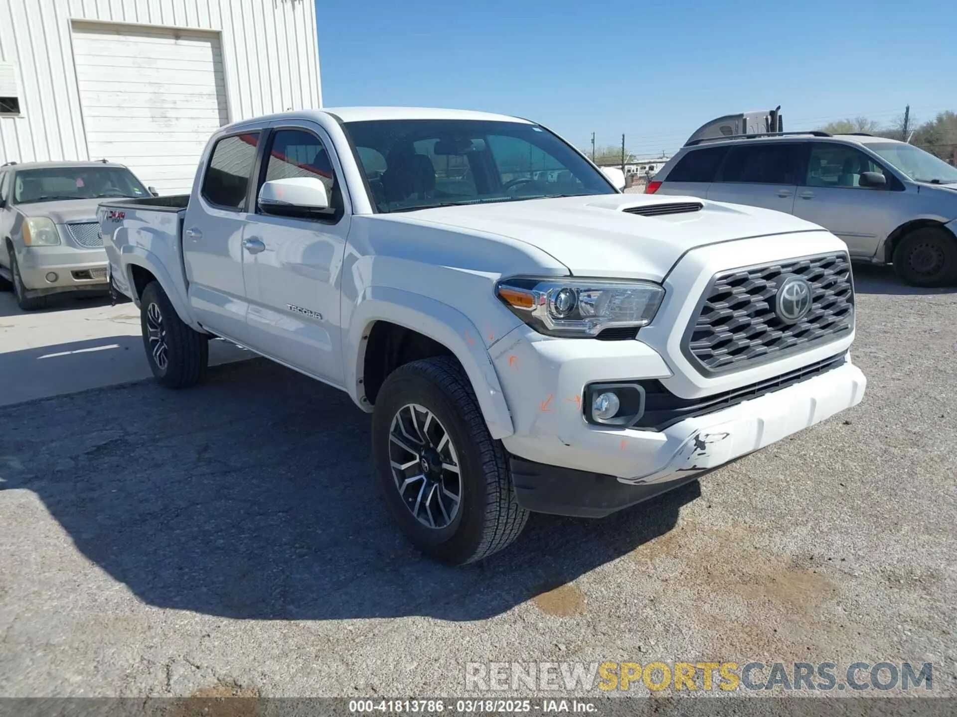 1 Photograph of a damaged car 3TMCZ5AN0LM350742 TOYOTA TACOMA 2020