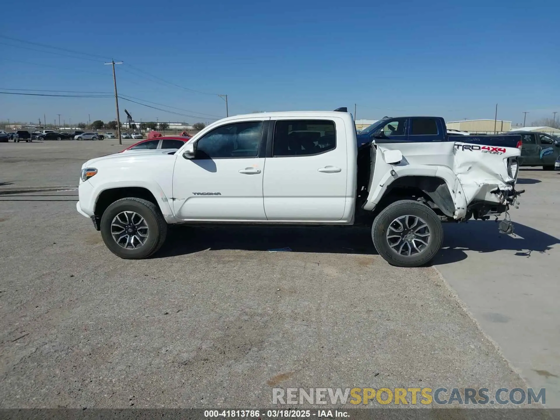 14 Photograph of a damaged car 3TMCZ5AN0LM350742 TOYOTA TACOMA 2020