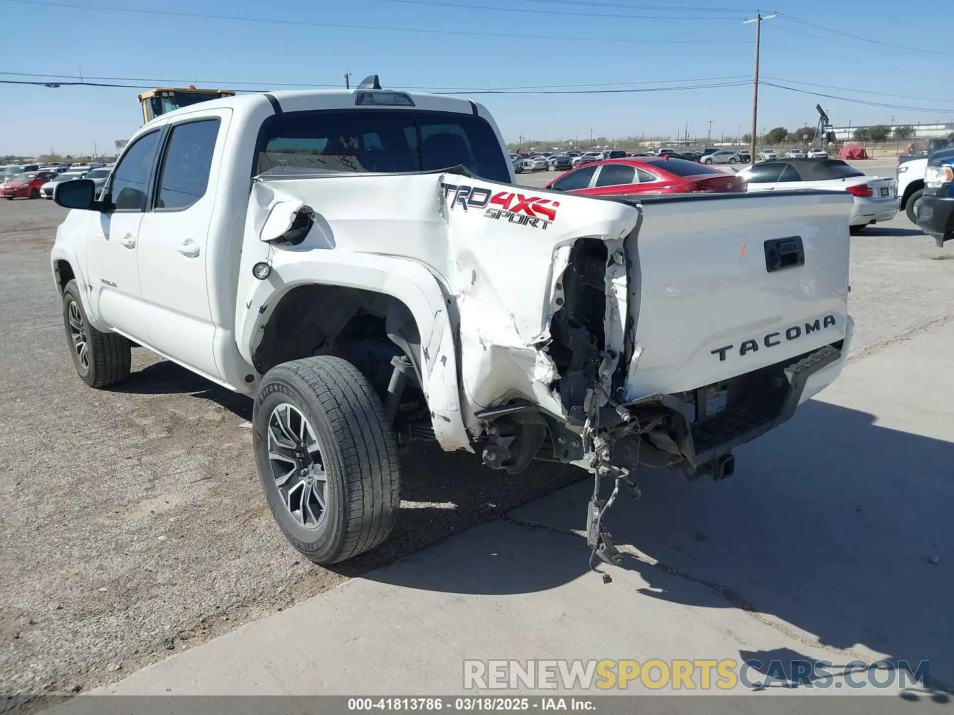 3 Photograph of a damaged car 3TMCZ5AN0LM350742 TOYOTA TACOMA 2020