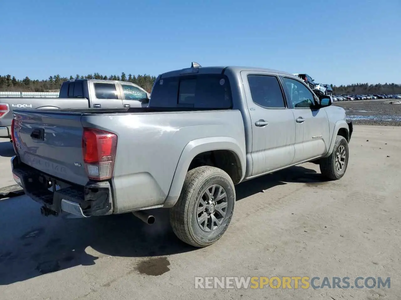 3 Photograph of a damaged car 3TMCZ5AN0LM358419 TOYOTA TACOMA 2020