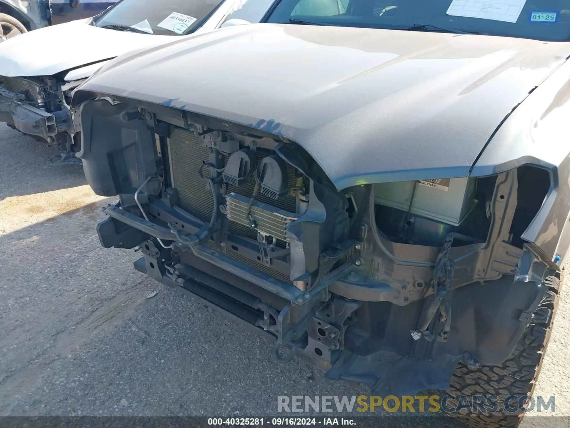 6 Photograph of a damaged car 3TMCZ5AN1LM291829 TOYOTA TACOMA 2020