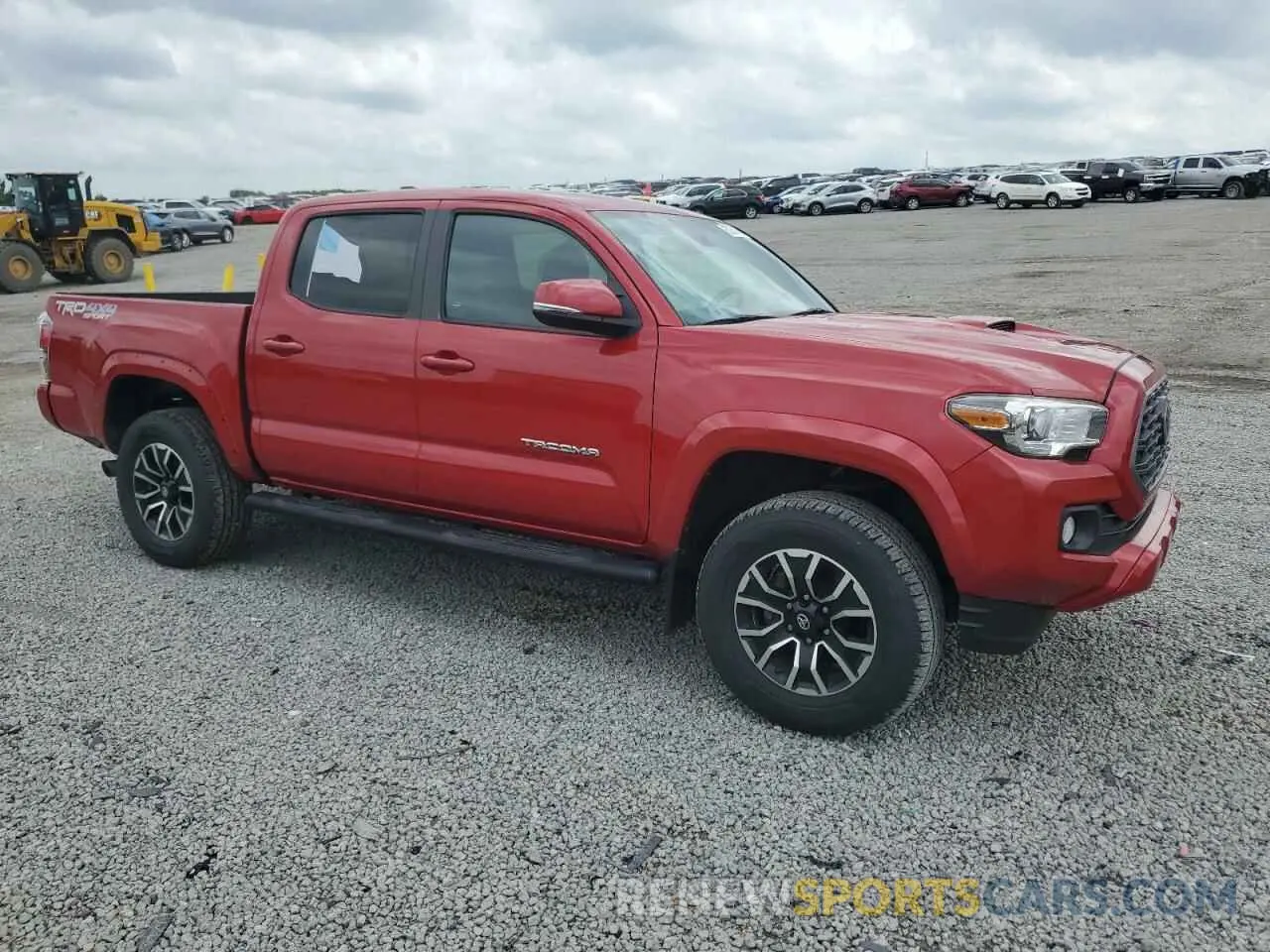 4 Photograph of a damaged car 3TMCZ5AN1LM301291 TOYOTA TACOMA 2020