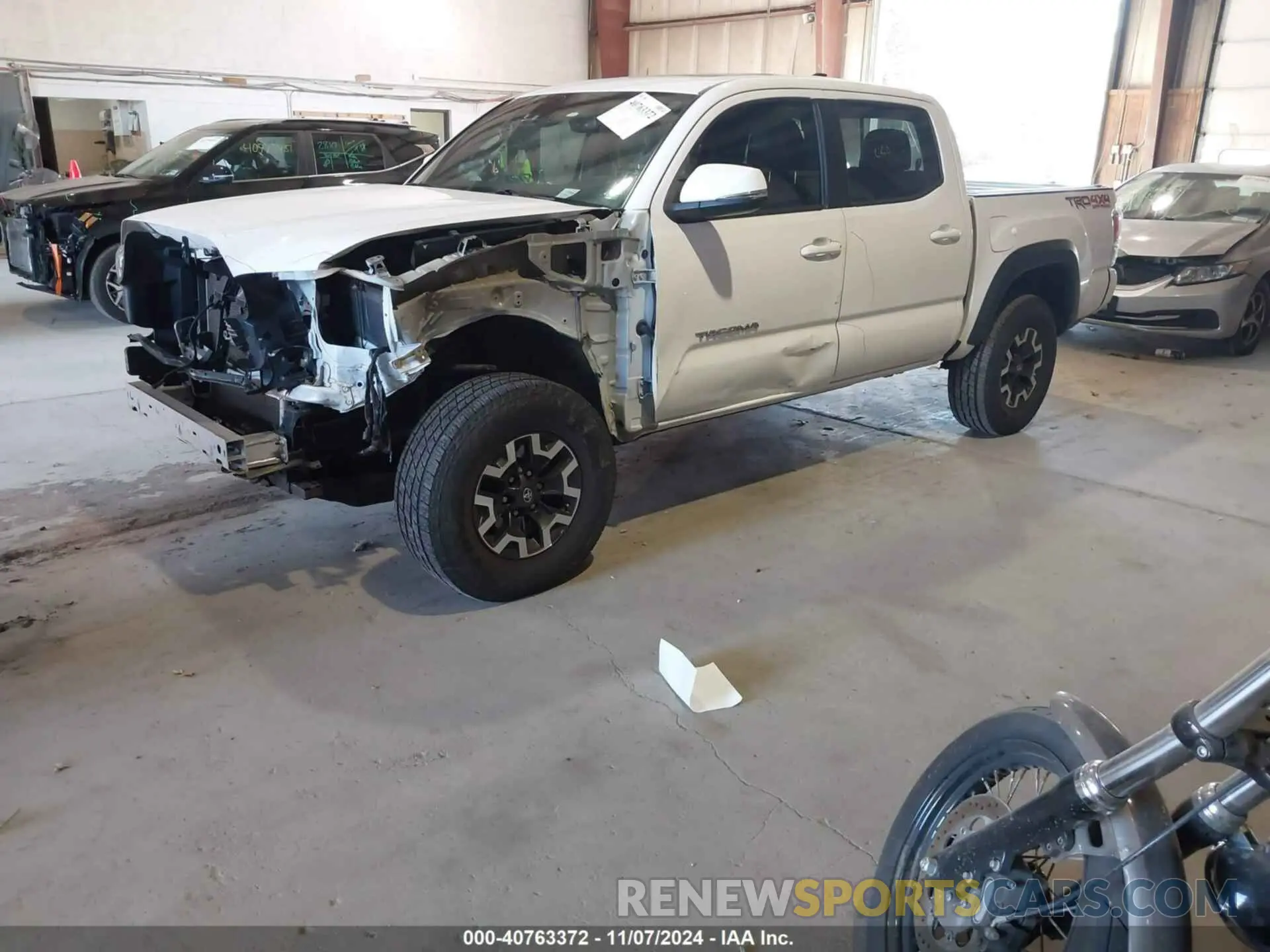 2 Photograph of a damaged car 3TMCZ5AN1LM302652 TOYOTA TACOMA 2020