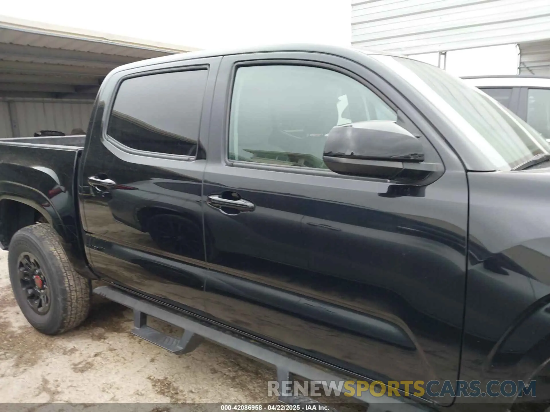 13 Photograph of a damaged car 3TMCZ5AN1LM306362 TOYOTA TACOMA 2020