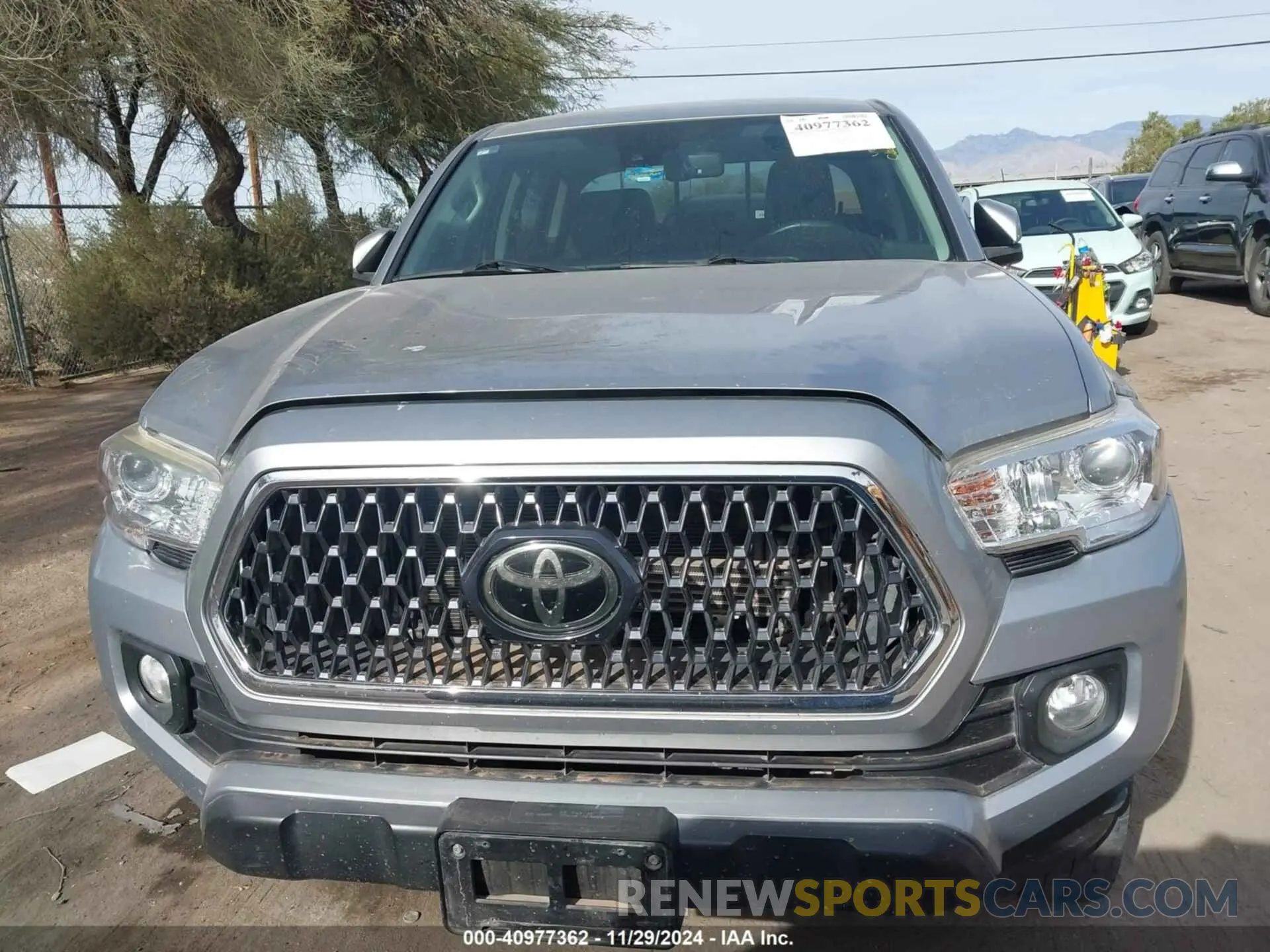 12 Photograph of a damaged car 3TMCZ5AN1LM324828 TOYOTA TACOMA 2020