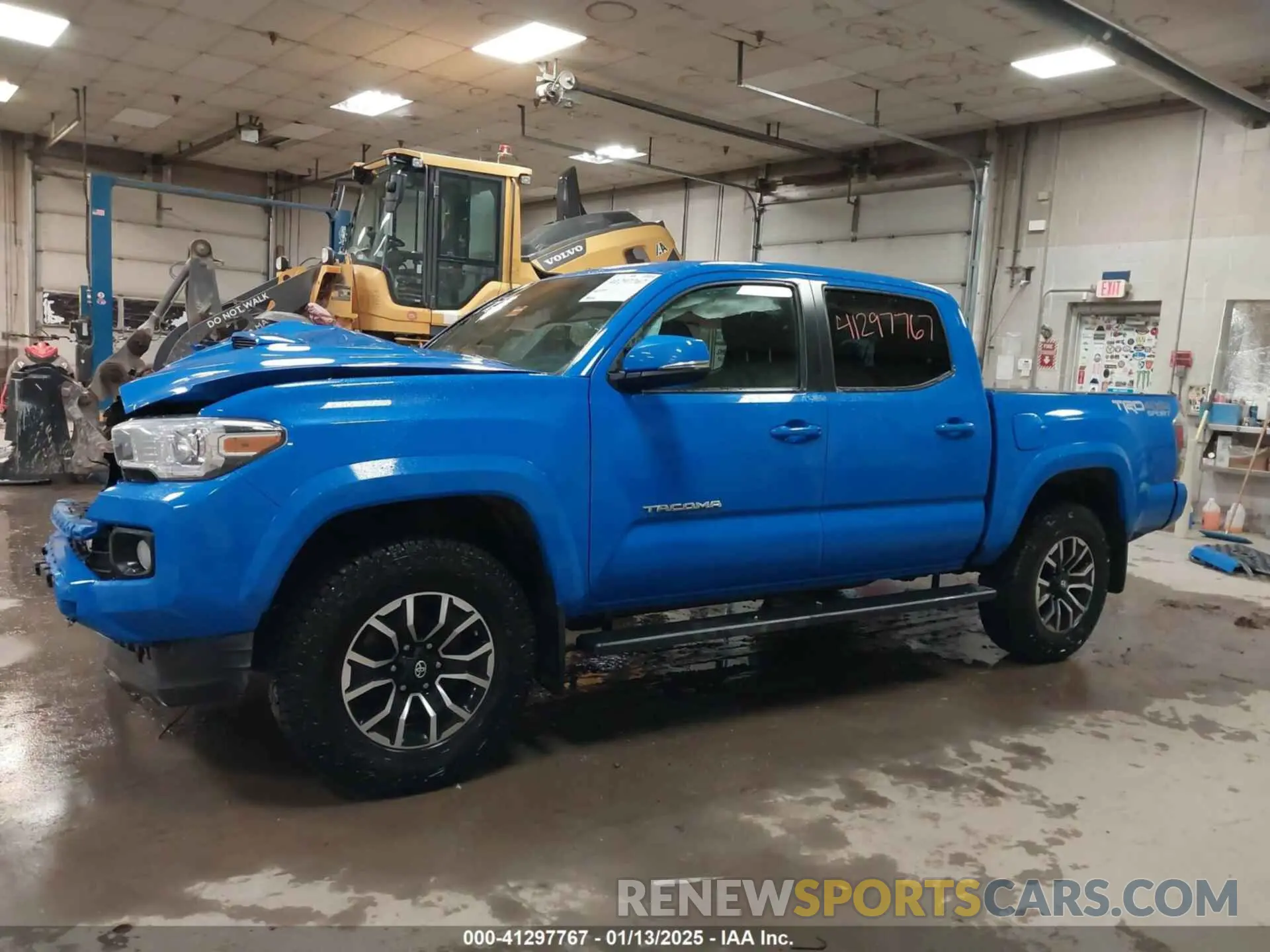 15 Photograph of a damaged car 3TMCZ5AN1LM325672 TOYOTA TACOMA 2020