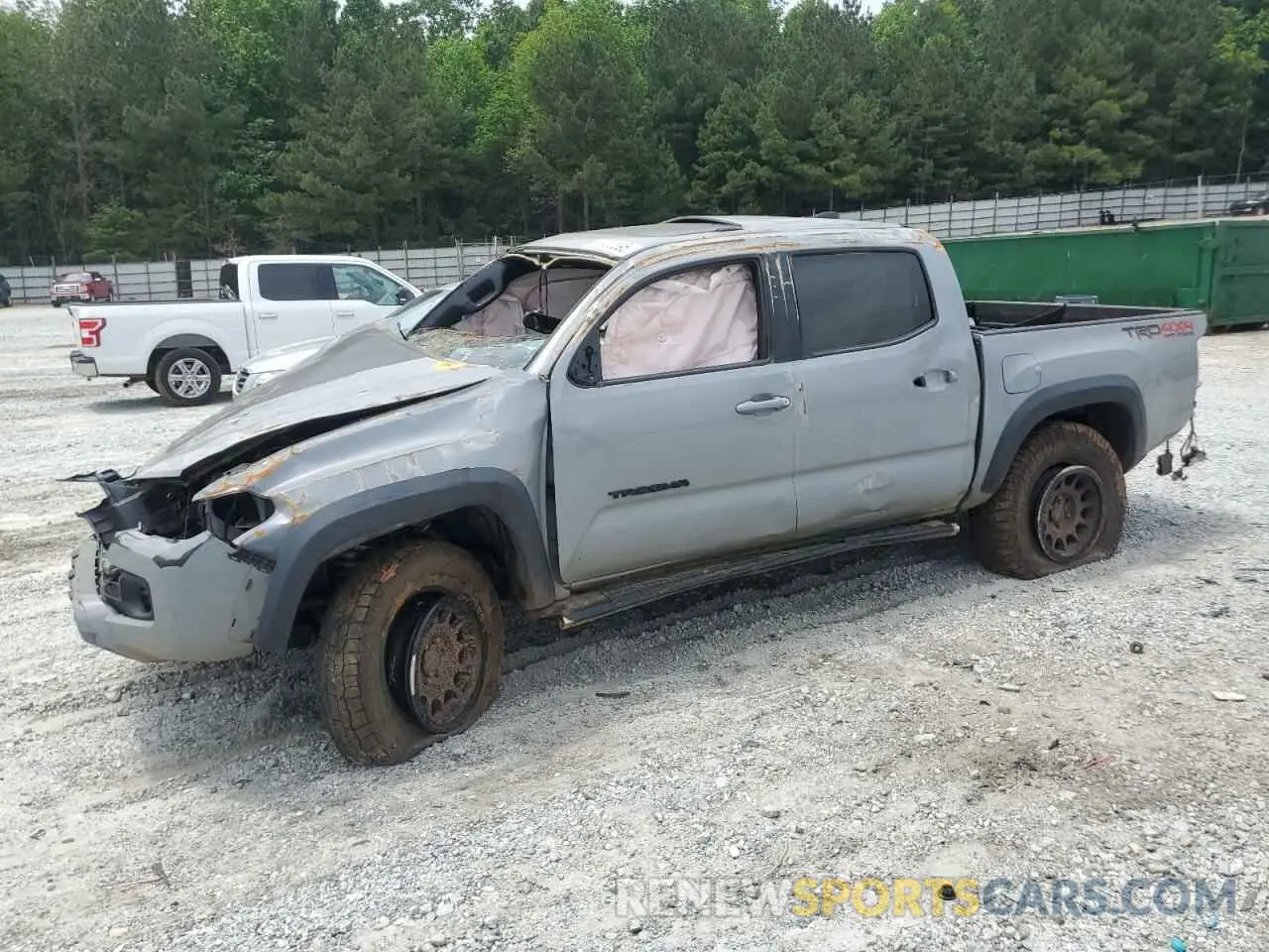 1 Photograph of a damaged car 3TMCZ5AN1LM326465 TOYOTA TACOMA 2020