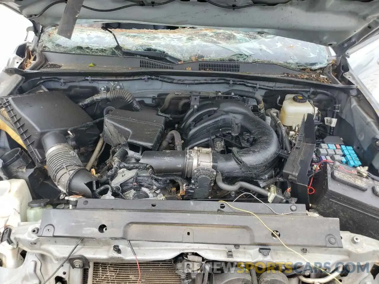 11 Photograph of a damaged car 3TMCZ5AN1LM326465 TOYOTA TACOMA 2020