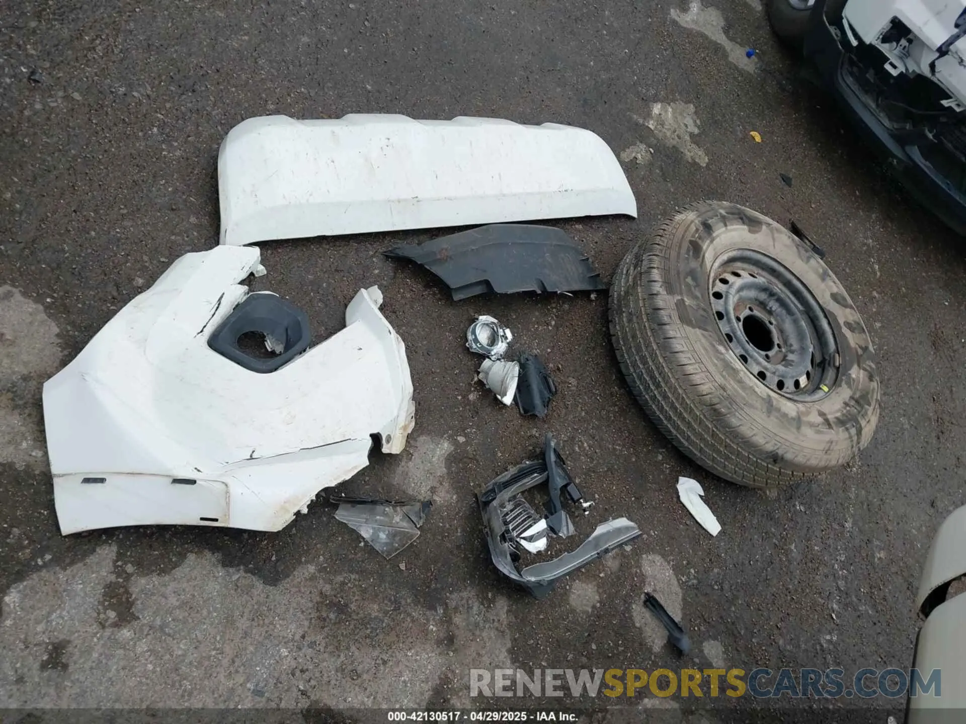 12 Photograph of a damaged car 3TMCZ5AN1LM337904 TOYOTA TACOMA 2020