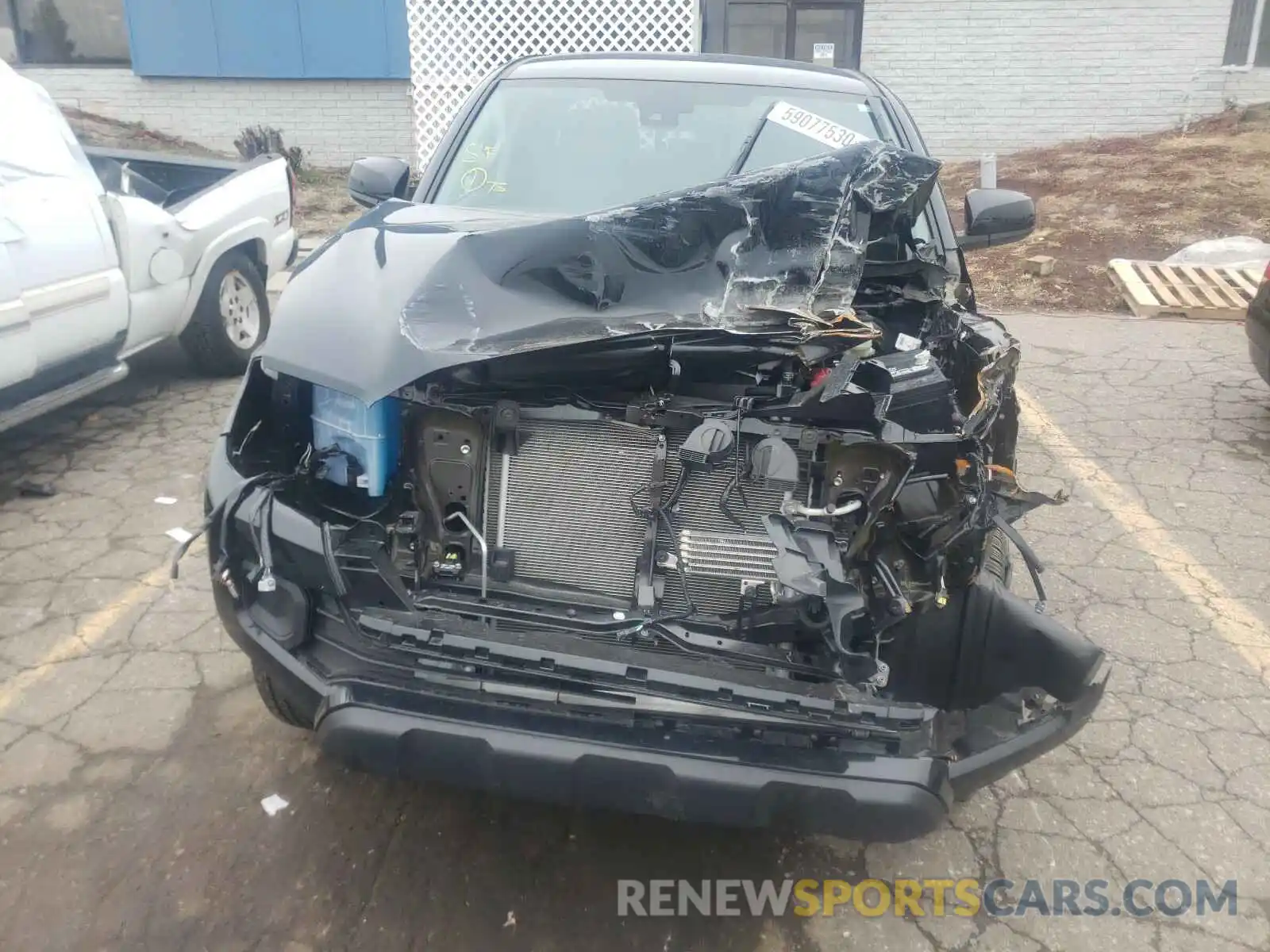 7 Photograph of a damaged car 3TMCZ5AN1LM338728 TOYOTA TACOMA 2020