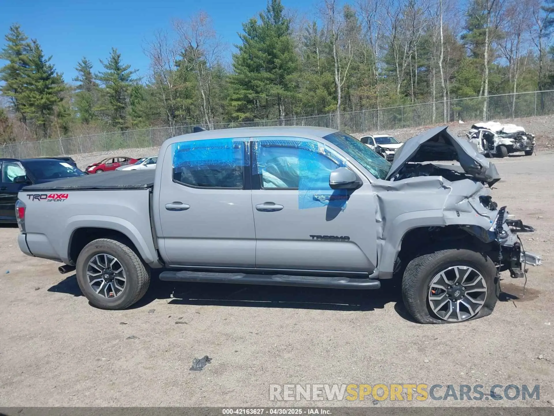 13 Photograph of a damaged car 3TMCZ5AN1LM353102 TOYOTA TACOMA 2020
