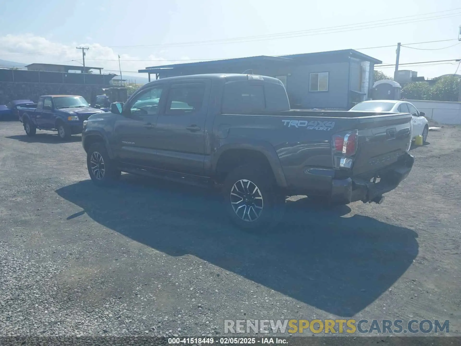 3 Photograph of a damaged car 3TMCZ5AN1LM360843 TOYOTA TACOMA 2020