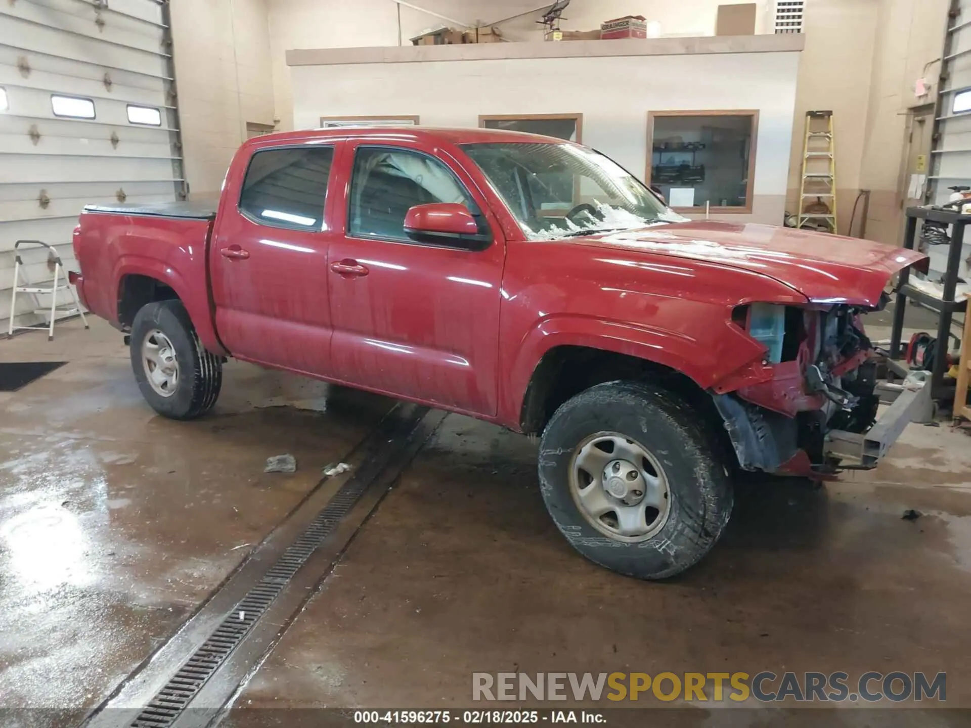 1 Photograph of a damaged car 3TMCZ5AN1LM362737 TOYOTA TACOMA 2020